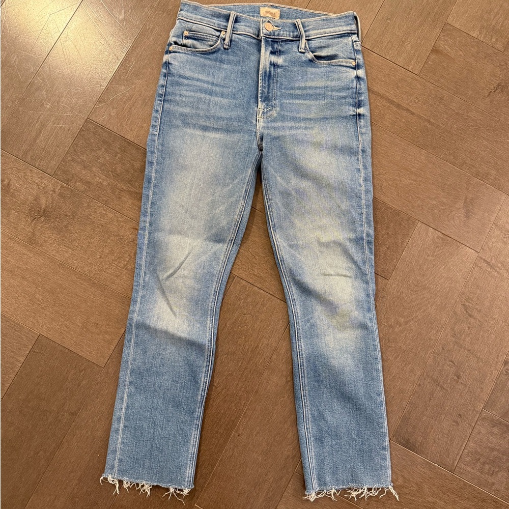 Mother Denim Mid Rise Dazzler Fray size 26